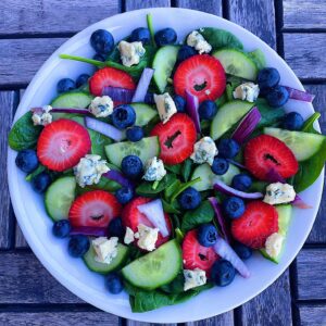 Very Berry Spinach Salad